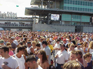 Carb Day Crowd