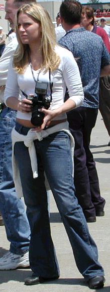 camera garage girl