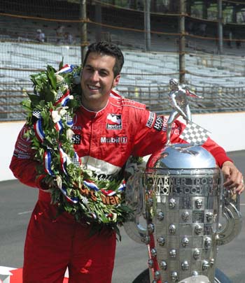 Sam Hornish Jr and Borg Warner Trophy